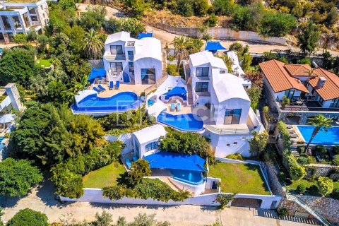 1+1 Villa i Kas, Antalya, Tyrkia Nr. 226505 - 2