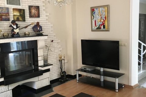 ویلا در  Kemer ، ترکیه 5 خوابه ، 250 متر مربع.  شماره 221513 - 3