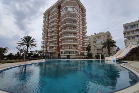 2+1 Wohnung  in Mahmutlar, Antalya, Türkei Nr. 231760