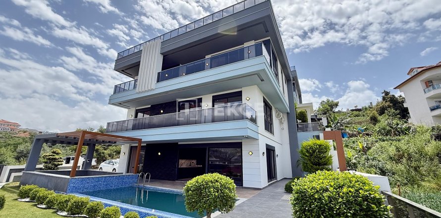 6+1 Villa i Alanya, Antalya, Tyrkia Nr. 225287
