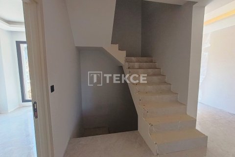 4+2 Villa i Istanbul, Tyrkia Nr. 225290 - 25
