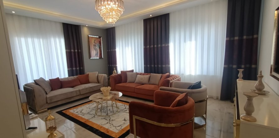 2+1 Wohnung  in Mahmutlar, Antalya, Türkei Nr. 223443