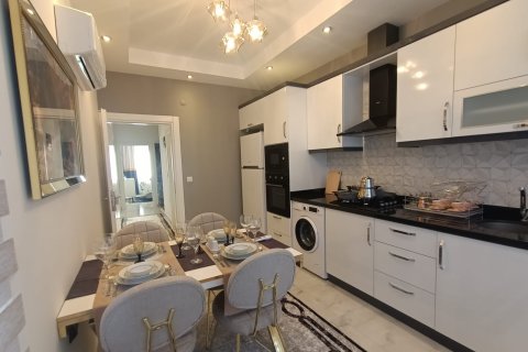 2+1 Wohnung  in Mahmutlar, Antalya, Türkei Nr. 223443 - 2