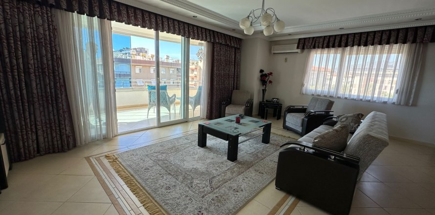 آپارتمان در Oba ، ترکیه 2 خوابه ، 120 متر مربع. شماره 218117