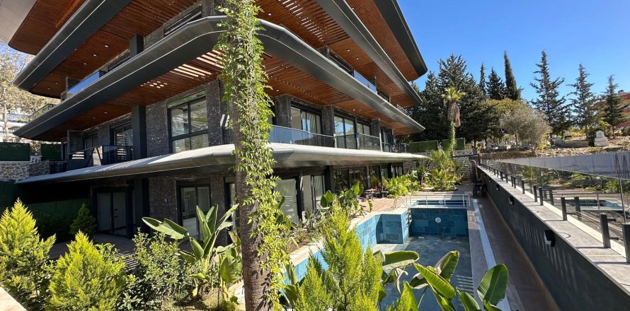 آپارتمان در  Alanya ، ترکیه 4 خوابه ، 180 متر مربع.  شماره 214864