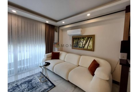 Продажа квартиры  в Анталье, Турция 1+1, 55м2, №215087 – фото 3