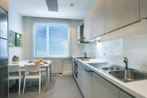 Продажа квартиры  в Стамбуле, Турция 3 комн., №213416 – фото 8