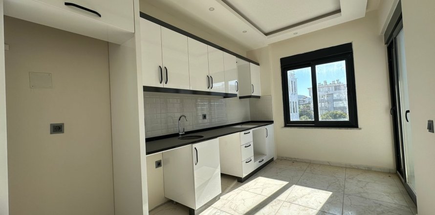 2+1 Wohnung  in Oba, Antalya, Türkei Nr. 215964