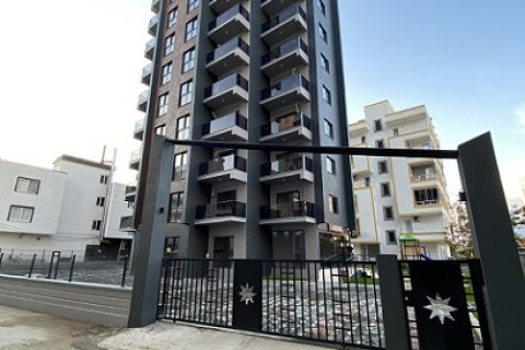 1+1 Apartment  in Tomuk, Mersin, Turkey No. 231319