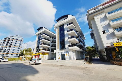 2+1 Apartment  in Avsallar, Antalya, Turkey No. 231321