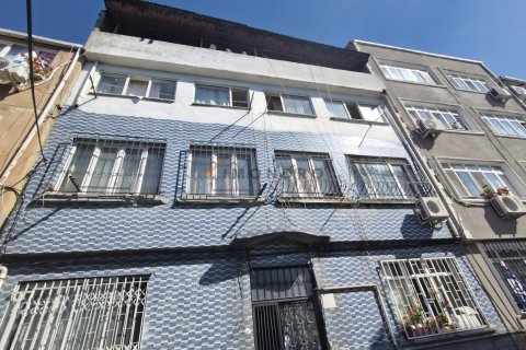 2+1 Apartment  in Beyoglu, Istanbul, Turkey No. 226584