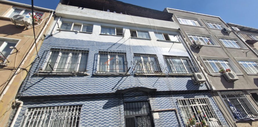2+1 Apartment in Beyoglu, Istanbul, Turkey No. 226584