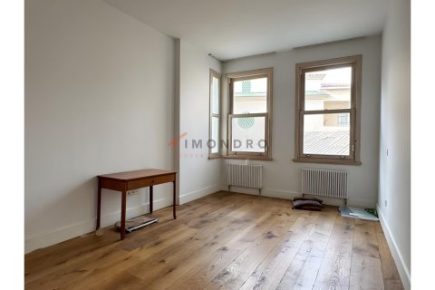 Продажа квартиры  в Бейоглу, Стамбуле, Турция 2+1, 152м2, №221845 – фото 19