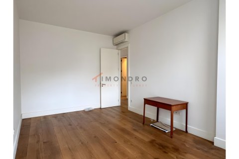 Продажа квартиры  в Бейоглу, Стамбуле, Турция 2+1, 152м2, №221845 – фото 18