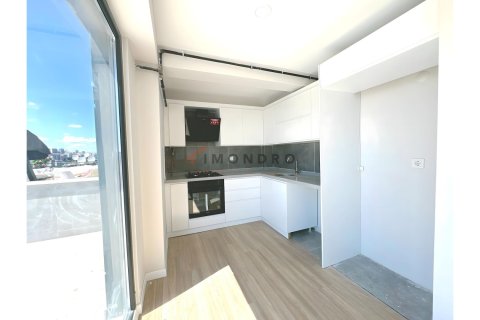 آپارتمان در Beyoglu،  Istanbul ، ترکیه 2 خوابه ، 134 متر مربع.  شماره 221843 - 6