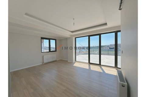 آپارتمان در Beyoglu،  Istanbul ، ترکیه 2 خوابه ، 134 متر مربع.  شماره 221843 - 3