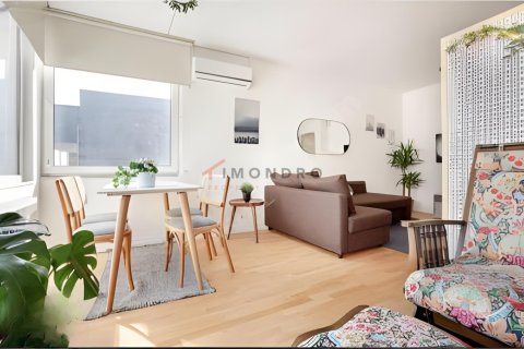 آپارتمان در Beyoglu،  Istanbul ، ترکیه 1 خوابه ، 80 متر مربع.  شماره 221844 - 4