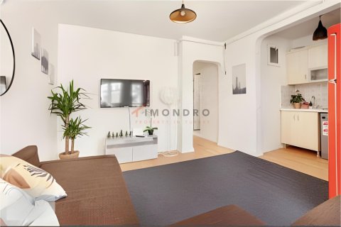 آپارتمان در Beyoglu،  Istanbul ، ترکیه 1 خوابه ، 80 متر مربع.  شماره 221844 - 5