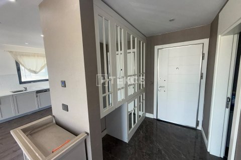 2+1 Lejlighed i Bueyuekcekmece, Istanbul, Tyrkiet Nr. 237927 - 11