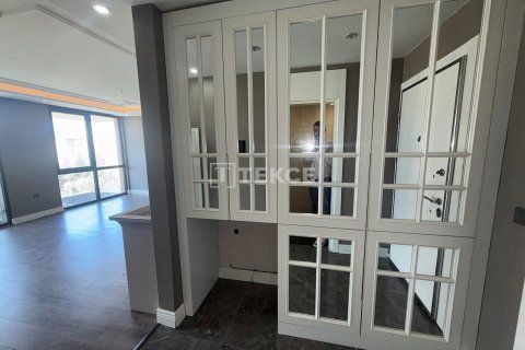 2+1 Lejlighed i Bueyuekcekmece, Istanbul, Tyrkiet Nr. 237927 - 12