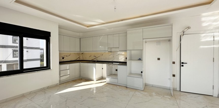 2+1 Wohnung  in Alanya, Antalya, Türkei Nr. 216479