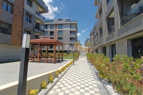 3+1 Leilighet i Beylikduezue, Istanbul, Tyrkia Nr. 237443 - 8