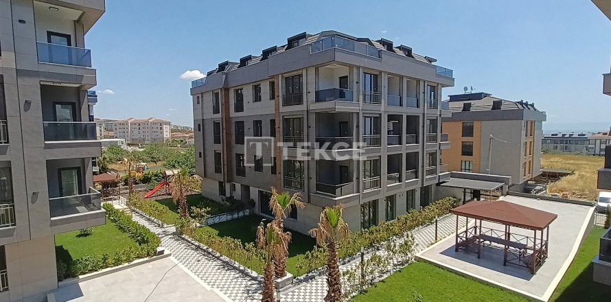 3+1 Leilighet i Beylikduezue, Istanbul, Tyrkia Nr. 237443