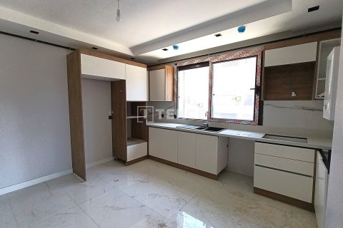 2+1 Leilighet i Beylikduezue, Istanbul, Tyrkia Nr. 237442 - 15