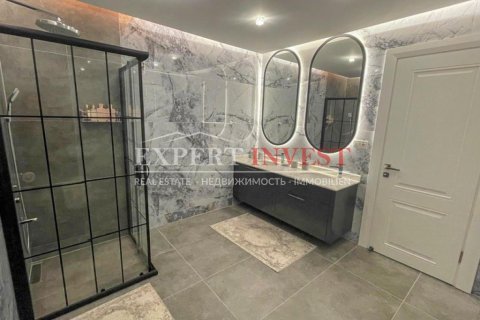 ویلا در  Alanya ، ترکیه 390 متر مربع.  شماره 221323 - 13