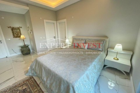 ویلا در  Alanya ، ترکیه 390 متر مربع.  شماره 221323 - 16