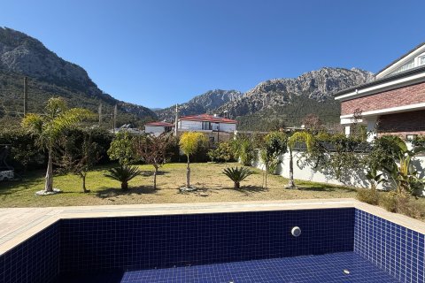 Продажа виллы  в Кемере, Анталье, Турция 4+1, 200м2, №221321 – фото 14