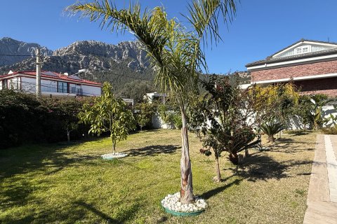 Продажа виллы  в Кемере, Анталье, Турция 4+1, 200м2, №221321 – фото 9