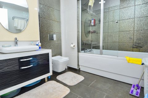 ویلا در  Alanya ، ترکیه 3 خوابه ، 150 متر مربع.  شماره 221325 - 25