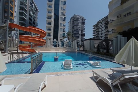 1+1 Apartment  in Mahmutlar, Antalya, Turkey No. 230946