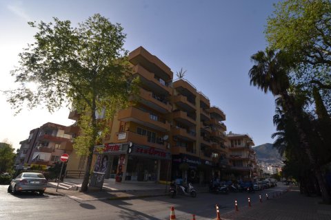 3+1 Apartment  in Alanya, Antalya, Turkey No. 230952