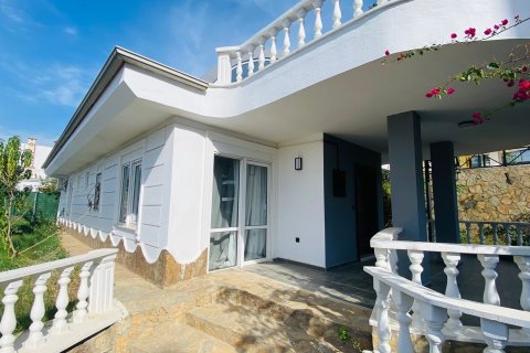 Продажа виллы  в Каргыджаке, Аланье, Анталье, Турция 3+1, 175.0м2, №213745 – фото 1