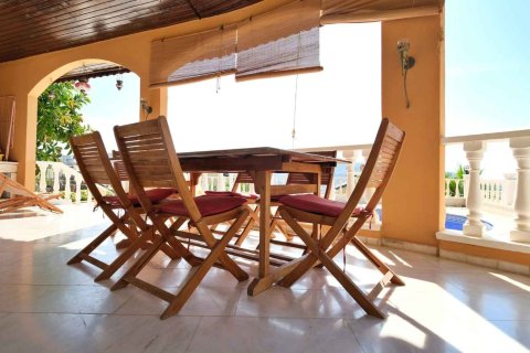 Продажа виллы  в Каргыджаке, Аланье, Анталье, Турция 4+1, 260.0м2, №213750 – фото 14