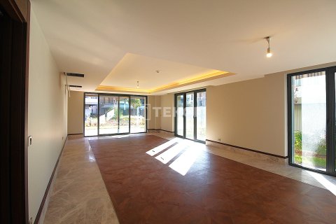 Продажа квартиры  в Стамбуле, Турция 5+1, 354м2, №215690 – фото 10