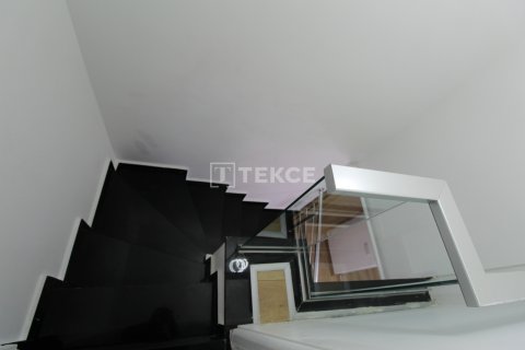 Продажа квартиры  в Стамбуле, Турция 2+1, 100м2, №212094 – фото 22