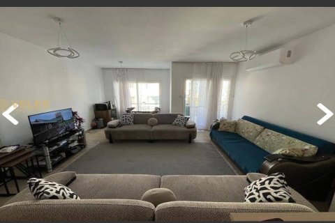 2+1 Lägenhet i Alsancak, Girne, Nr. 237906 - 2