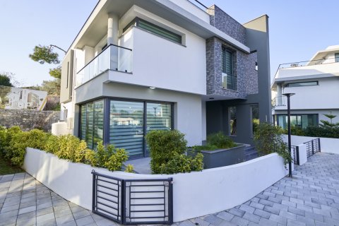 Продажа виллы  в Озанкое, Гирне, Северный Кипр 3+1, 190м2, №214508 – фото 6