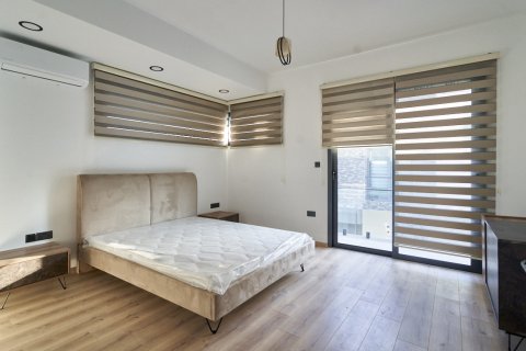 Продажа виллы  в Озанкое, Гирне, Северный Кипр 3+1, 190м2, №214508 – фото 16