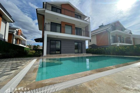 4+1 Villa  i Fethiye, Mugla, Tyrkia Nr. 233637 - 1