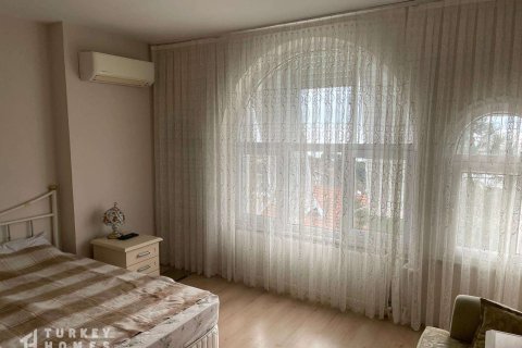 ویلا در Istanbul ، ترکیه 5 خوابه ، 305 متر مربع. شماره 233429 - 7