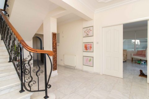 Продажа виллы в Гирне, Северный Кипр 5 комн., 536м2, №211812 – фото 5
