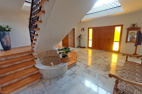 Продажа виллы  в Гирне, Северный Кипр 4+1, 400м2, №211813 – фото 6