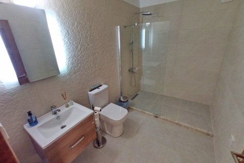 Продажа виллы  в Гирне, Северный Кипр 4+1, 400м2, №211813 – фото 15