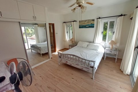 Продажа виллы  в Гирне, Северный Кипр 4+1, 400м2, №211813 – фото 20