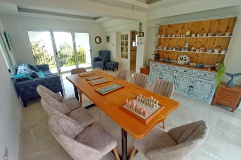 Продажа виллы  в Гирне, Северный Кипр 4+1, 400м2, №211813 – фото 11