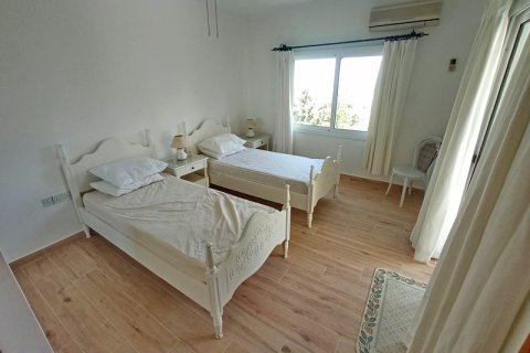 Продажа виллы  в Гирне, Северный Кипр 4+1, 400м2, №211813 – фото 24